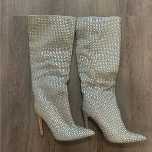 Elegant Silver Knee-High Women's Boots
